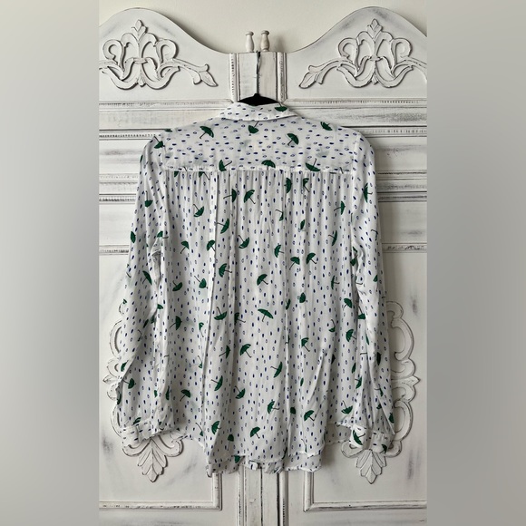 Anthropologie | Maeve Long Sleeve Whimsical Umbrellas & Rain Drops Blous… - Picture 5 of 8